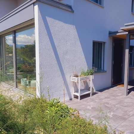 Neue Wohnung An Stadtrand Mit Parkplatz Ebikon Exteriör bild