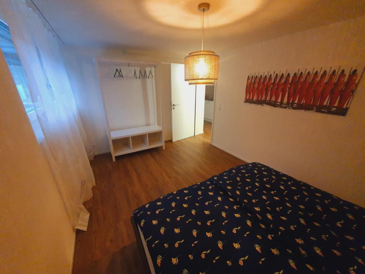 Neue Wohnung An Stadtrand Mit Parkplatz Ebikon Exteriör bild