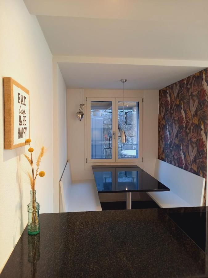 Neue Wohnung An Stadtrand Mit Parkplatz Ebikon Exteriör bild
